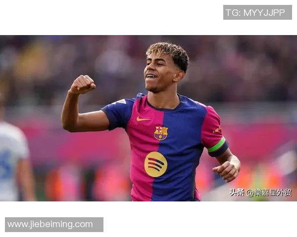 转身足球明星名字大全揭示足坛传奇与新星的精彩瞬间与故事