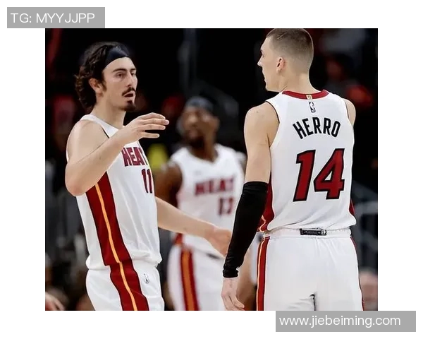 NBA圣诞大战精彩对决鹈鹕与热火谁能笑到最后